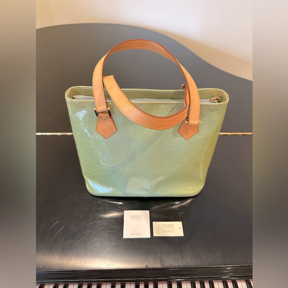 Louis Vuitton RARE Vintage Retro Luxury Minimalist Authentic Vernis Houston Bag - Picture 4 of 17